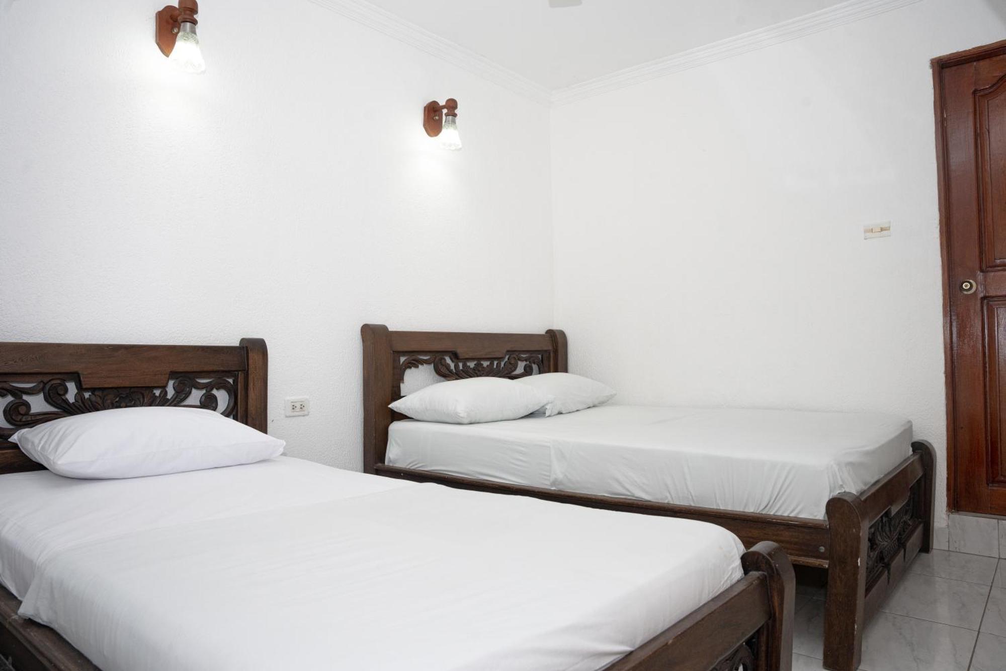 Hotel Med Cartagena Exteriör bild