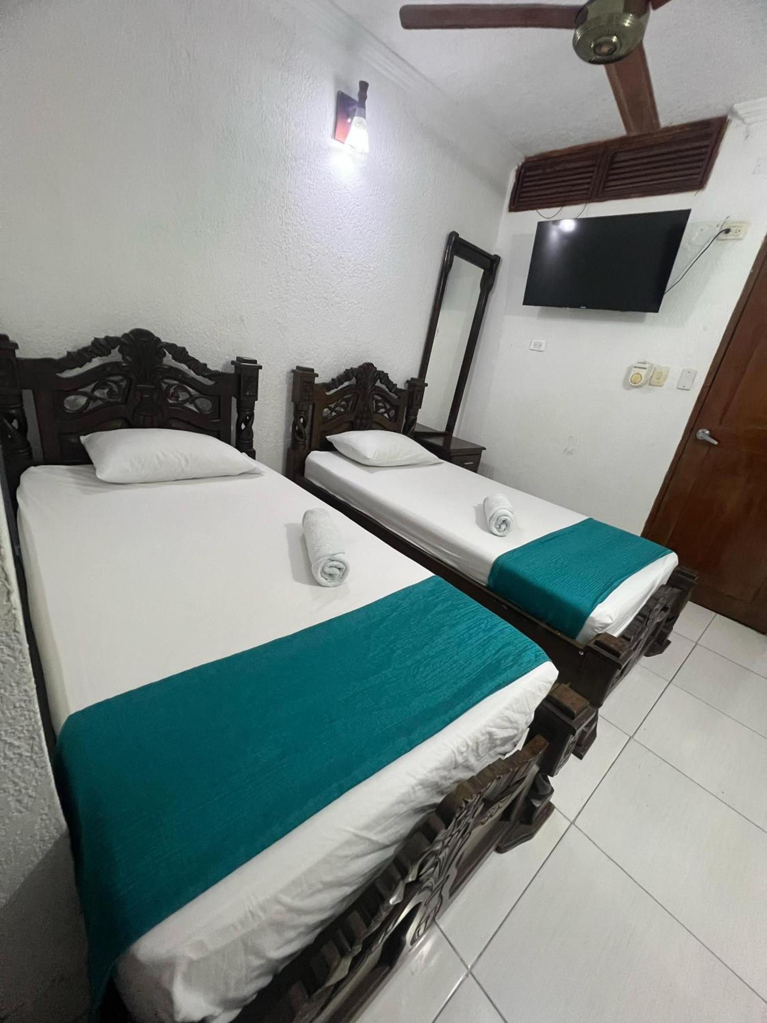 Hotel Med Cartagena Exteriör bild